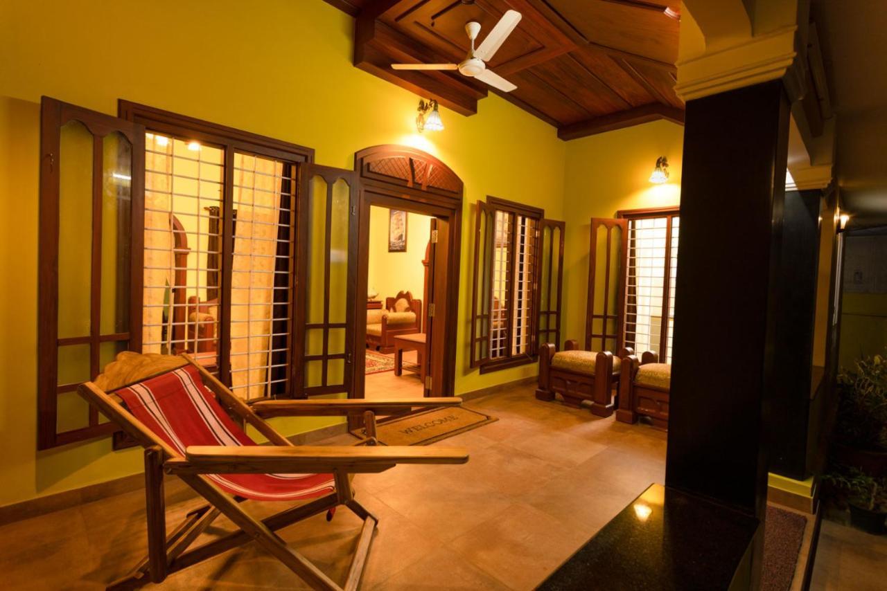 The Mayflower - Heritage Villa Alappuzha ภายนอก รูปภาพ